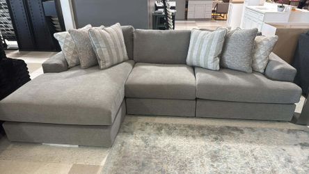 OM• $38 Initial • Brand New//3 Piece Sectional 