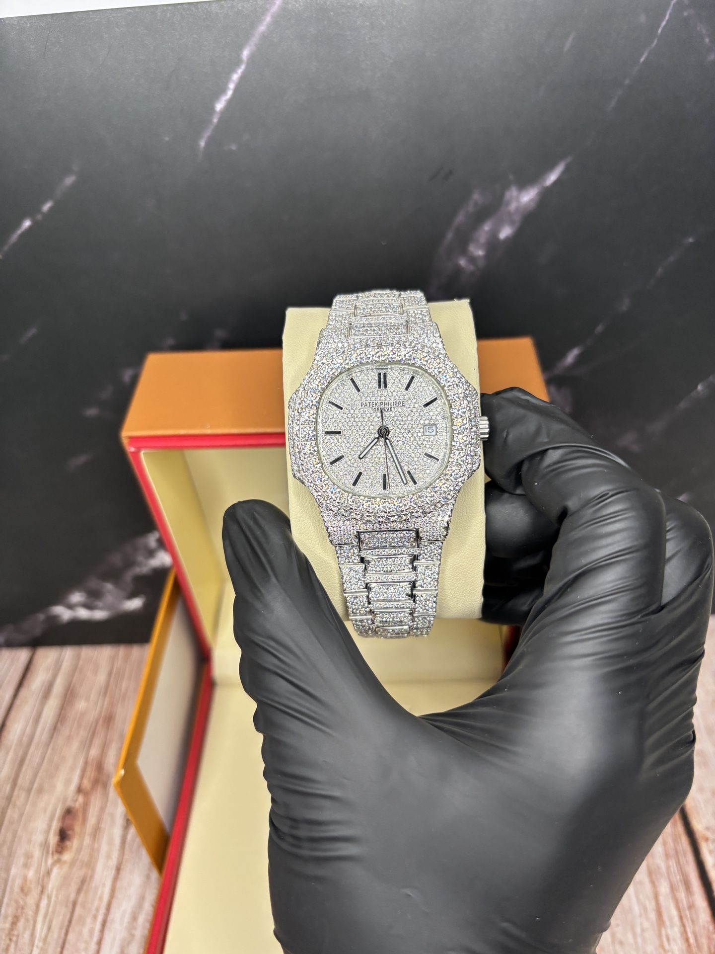 VVS1 Moissanite Watch