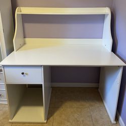 White Desk And Small Cabinet 