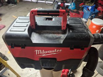 Milwaukee Vacuum