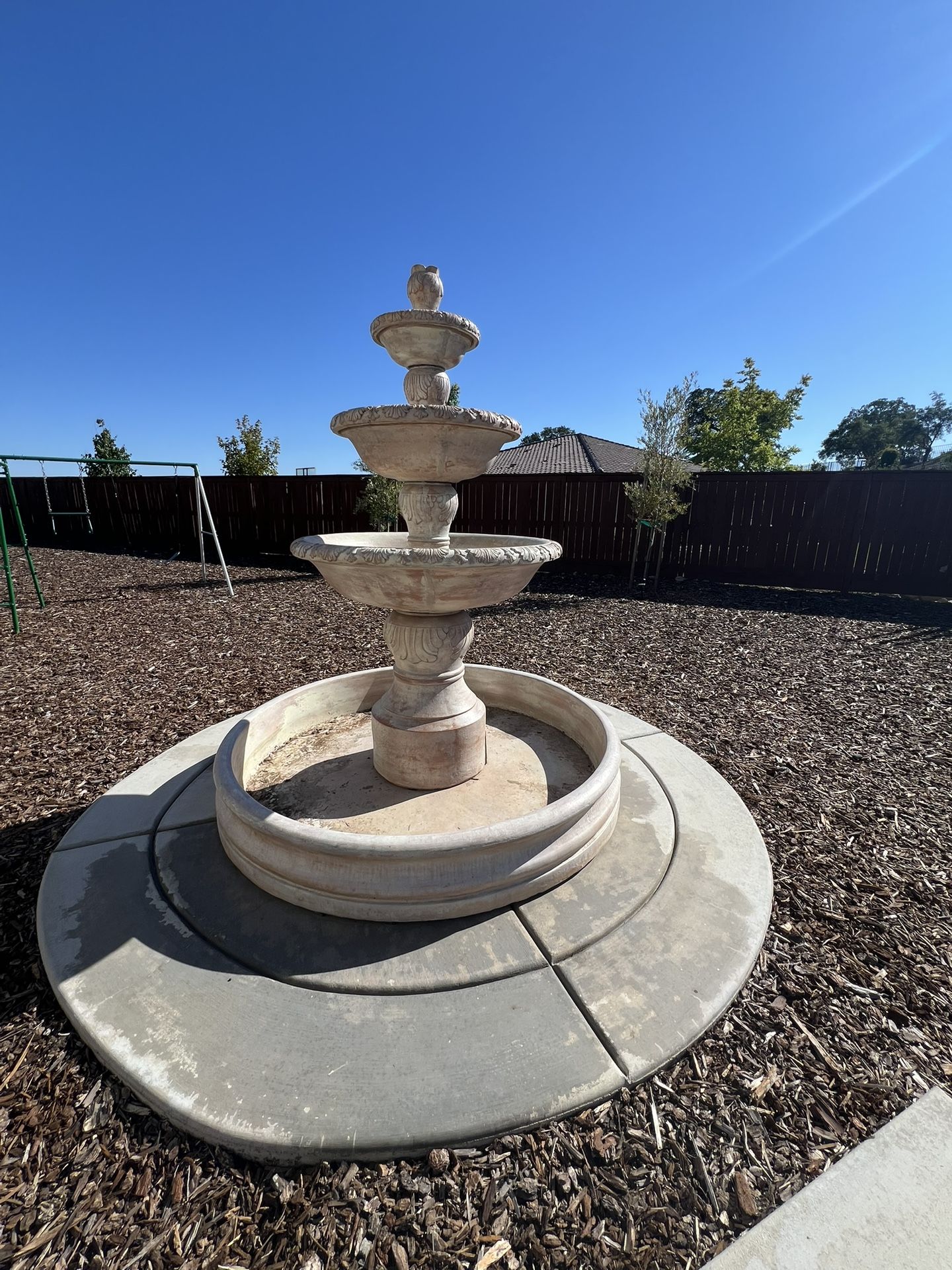 Outdoor 3 tier concrete Fountain 
