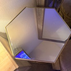 Home Goods Side Table 