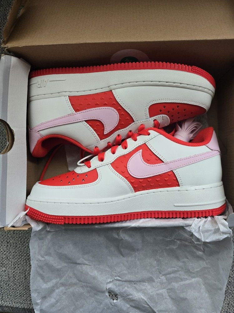 Nike Air Force 1 Low Valentine's Day 2023 | Kids' Size 6Y| New in Box