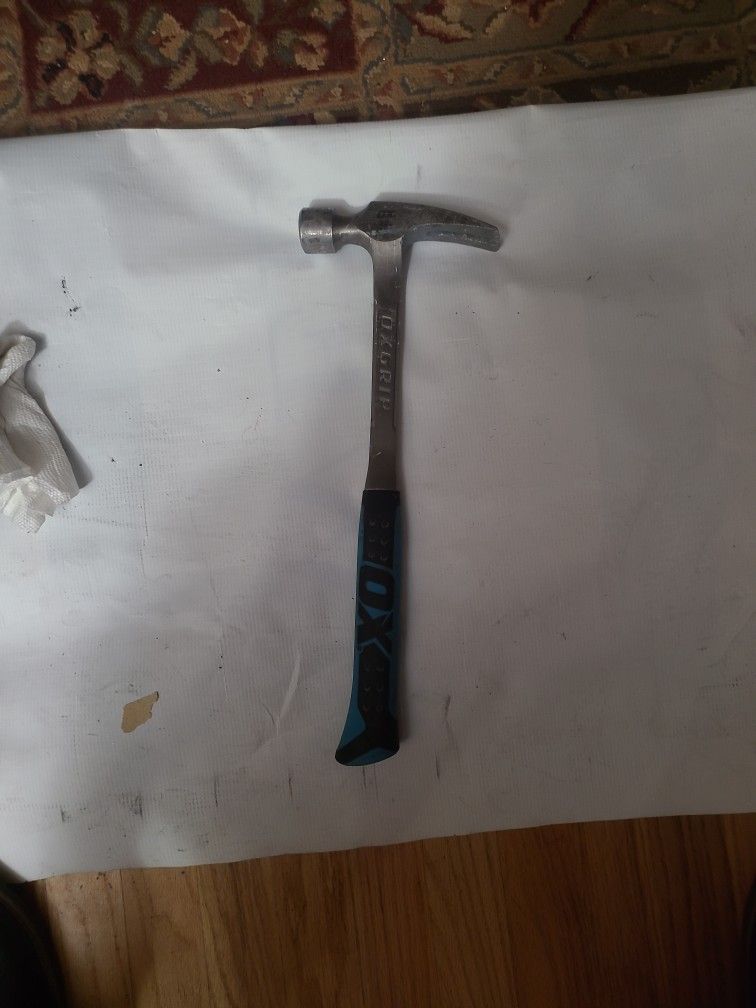 22oz OXGRIP Framing Hammer