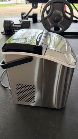 Countertop Ice Maker