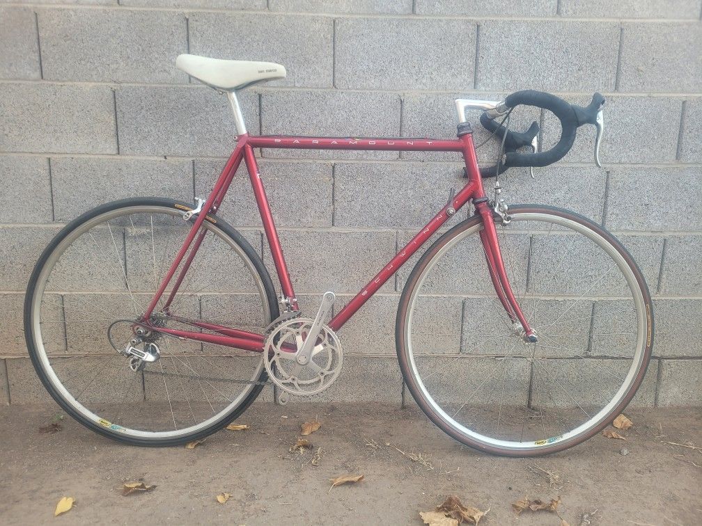 Schwinn paramount 1986-88 with full dura ace groupset