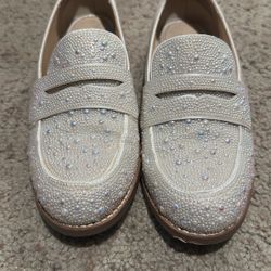 Betsey Johnson Pearl Studded Loafers Size 7.5