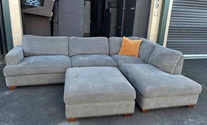 Sectional Couch