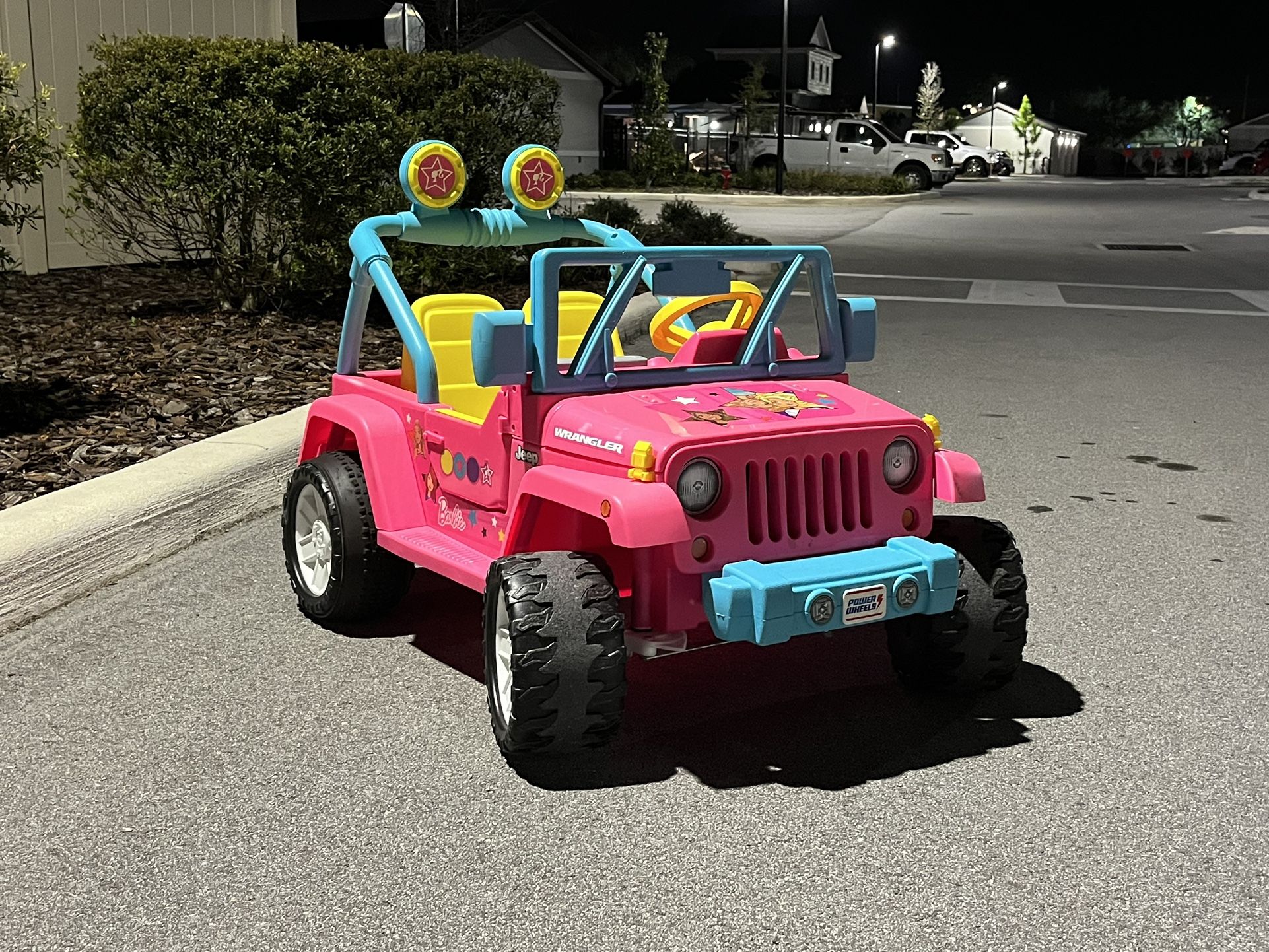 Barbie PowerWheel Jeep