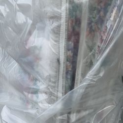 Twins  Or Queens And Kings