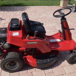 2013 Snapper Riding Mower 