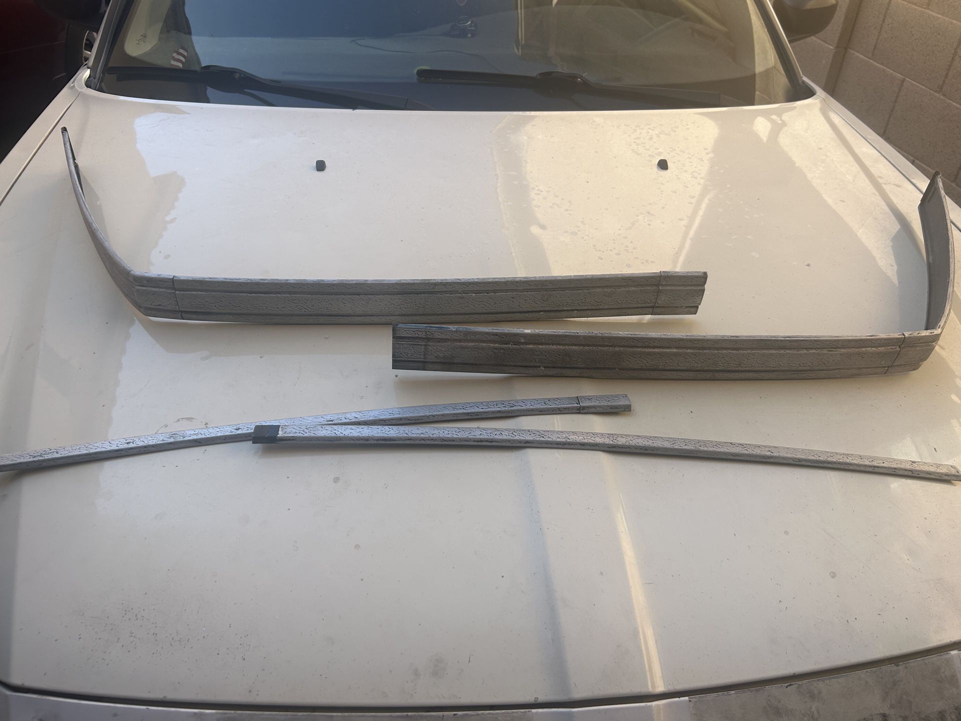 1986 Oldsmobile Cutlass Supreme Vinyl Top Trim