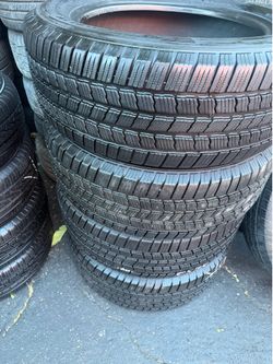 4 tires 275-55-20 Michelin 80% tread life $320 all four mounted and balanced