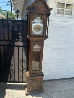 Grandfather clock
