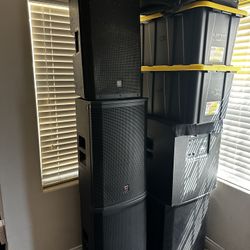 Speakers / Music Gear