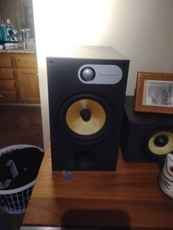 Bw b&w 685 speakers
