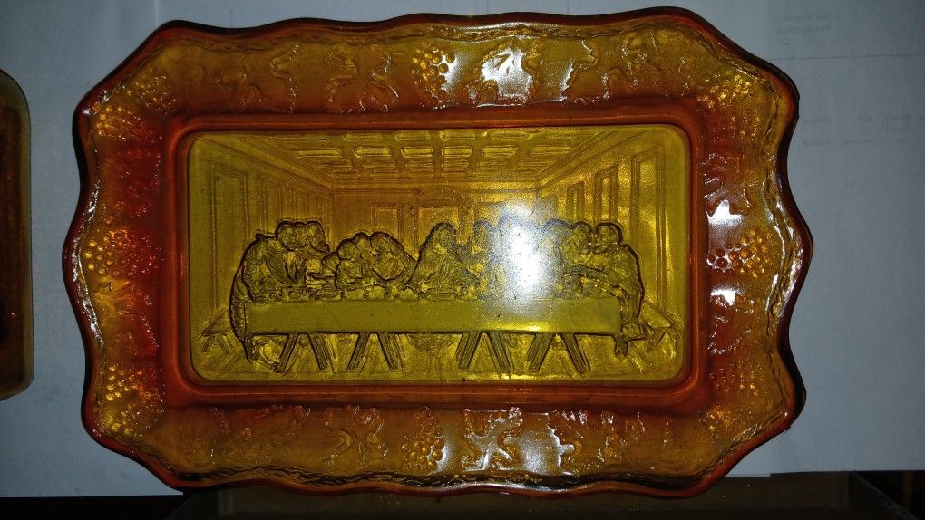 Vintage THE LAST SUPPER Amberina 11"x7" Tiara Glass Decorative Bread Tray Plate