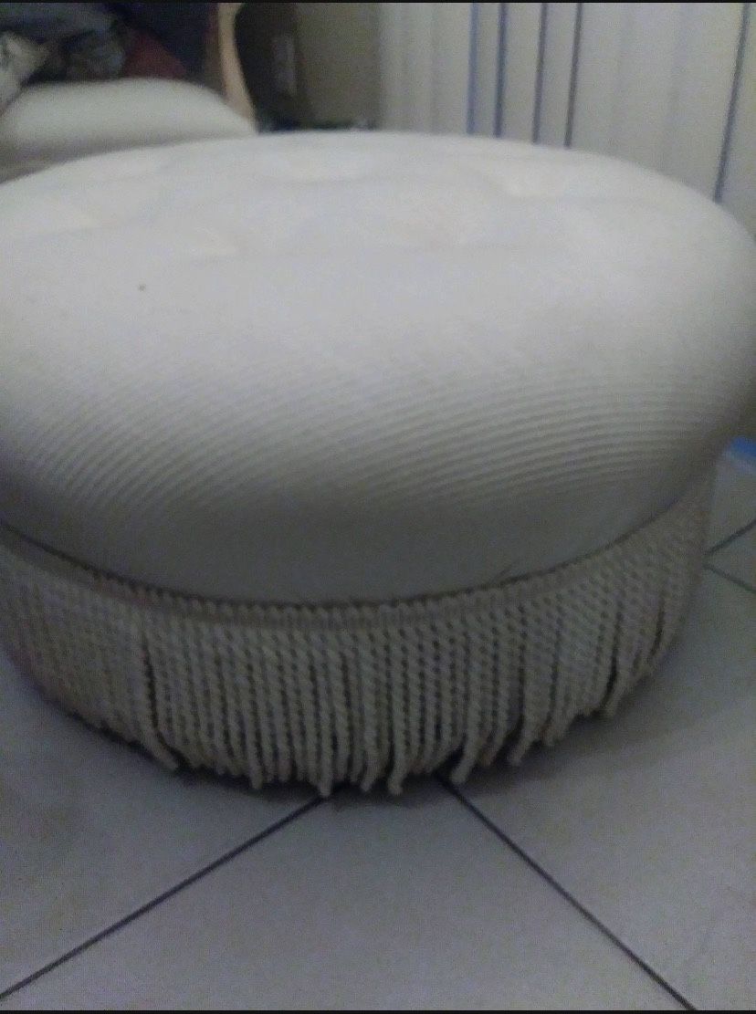 Ivory Fringe Ottoman – Elegant French Country Accent Piece