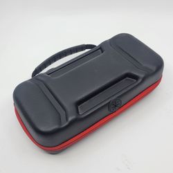 Nintendo Switch Hard Shell Carrying Case Black Red Protective Travel
Storage Bag. Pre-owned, very good shape, please see photos for details.
The exte