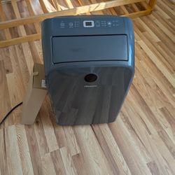Portable AC Unit (Hisense, 8500 BTU)