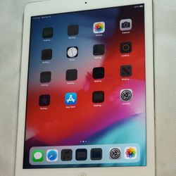 Nice White APPLE iPad AIR WIFI and 4G UNLOCKED LOW PRICE
