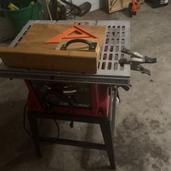 Table Saw With Extras 