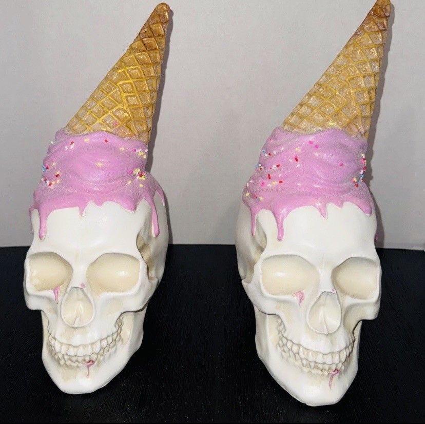 2025 SummerWeen Melted Ice Ceam Skull Set Of 2