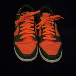 nike dunks 