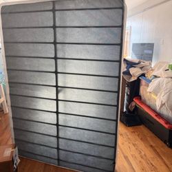 full-size bed foundation/ platform 