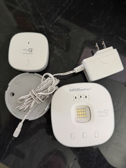 Liftmaster myQ Smart Garage Control - Wireless Garage Hub and Sensor with WiFi & Bluetooth - Smartphone Controlled, 821LMC-S, White