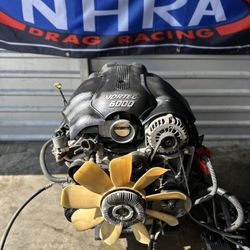 LS 6.0L LQ9 Hi Output 345hp Complete with harness and computer fuse block- gas pedal 92k miles  