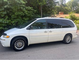 2000 Chrysler Town & Country