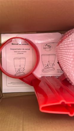 Cereal dispenser- brand new