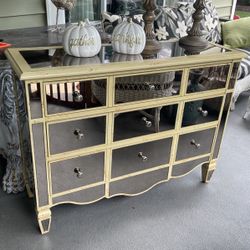 Mirrored Entrance Piece Lobby, Dresser $175 $! Exclamation Exclamation Cash Only