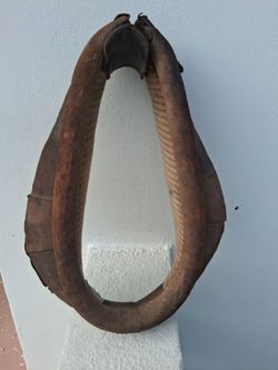 Horse collar