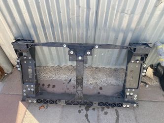 2014-2024 Infiniti Q50 radiator support