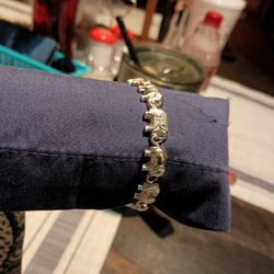 Sterling  Silver  Elephant Bracelet With Zirconia Stones