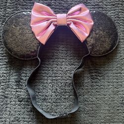 Minnie Mouse pink bow elastic headband