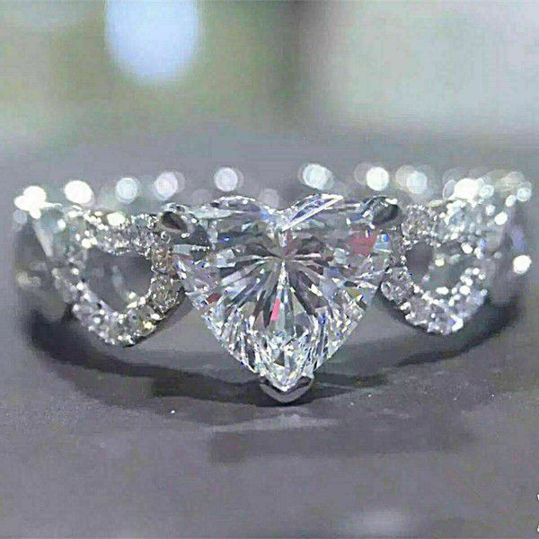 Lovely Anillos Hollow Heart Diamonds Eternity Wedding Ring for Women, K828