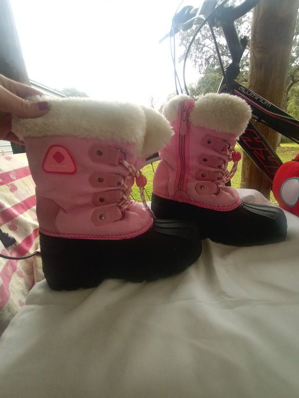 Girls Dream Pairs Snow Boots Size 2