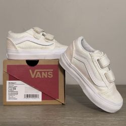 White Toddler vans