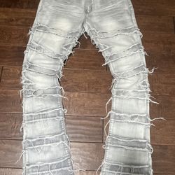 BLIND TRUST JEANS