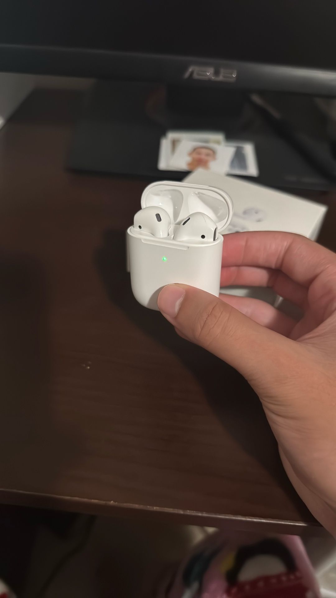 Apple AirPod 2