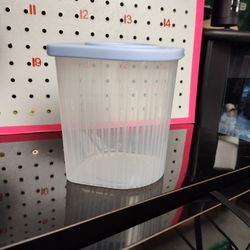 Tupperware Fresh N Cool Medium 