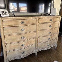 Restoration Hardware Empire Rosette 10 Drawer Dresser