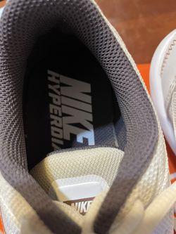 Nike Woman’s Kleets