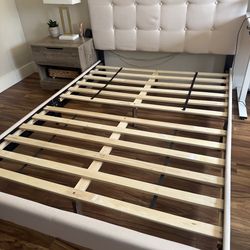 Full / Double Size Upholstered Slat Bed