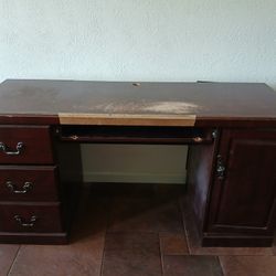 Computer Desk