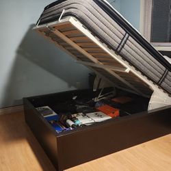 Full size mattress and lift-up storage bed frame
