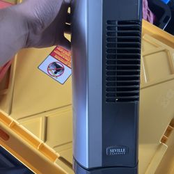 Seville Classics 17" oscillating personal Tower Fan- black